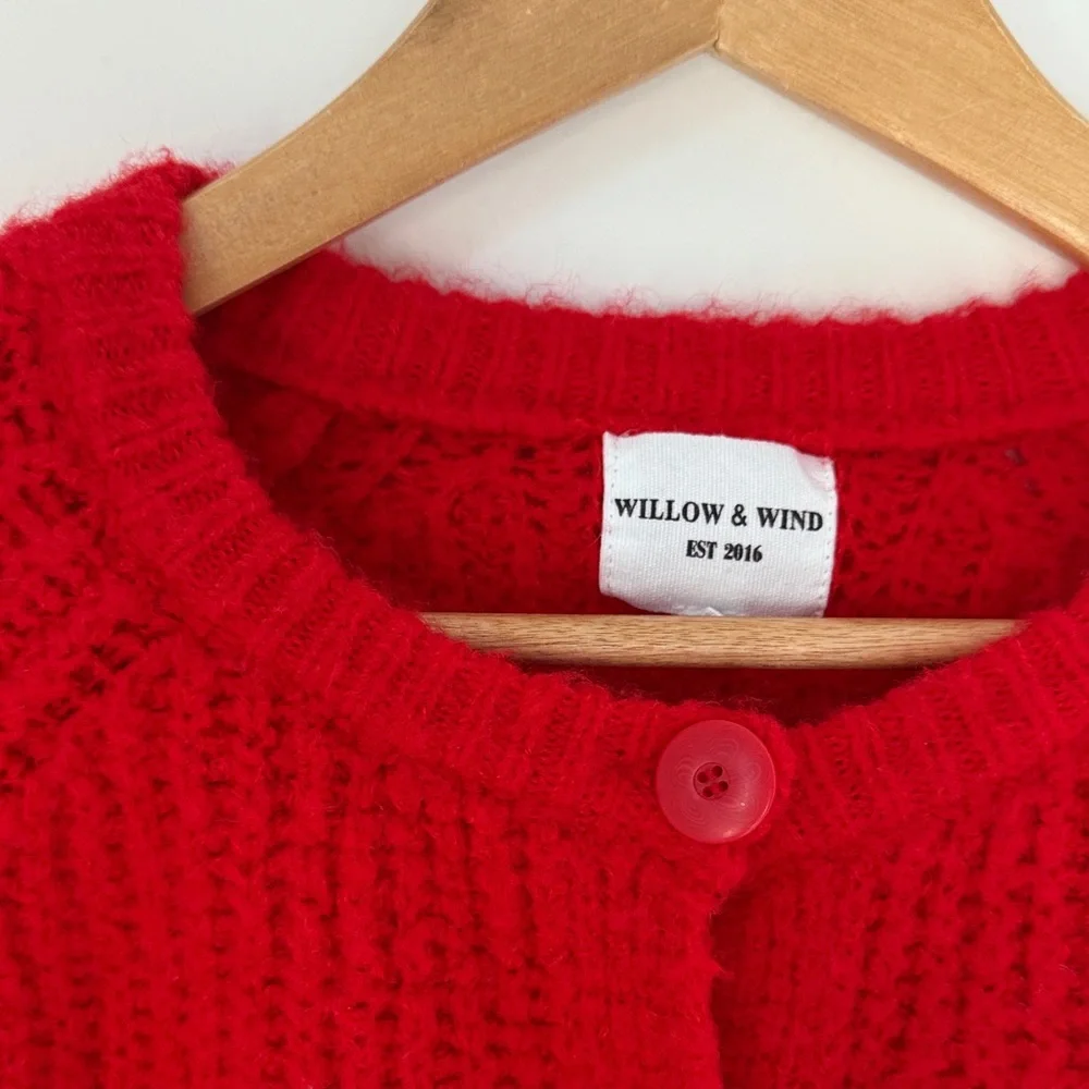 Willow & Wind Red Textured Button Front Cardigan Sweater – Women’s Medium - Picture 3 of 5